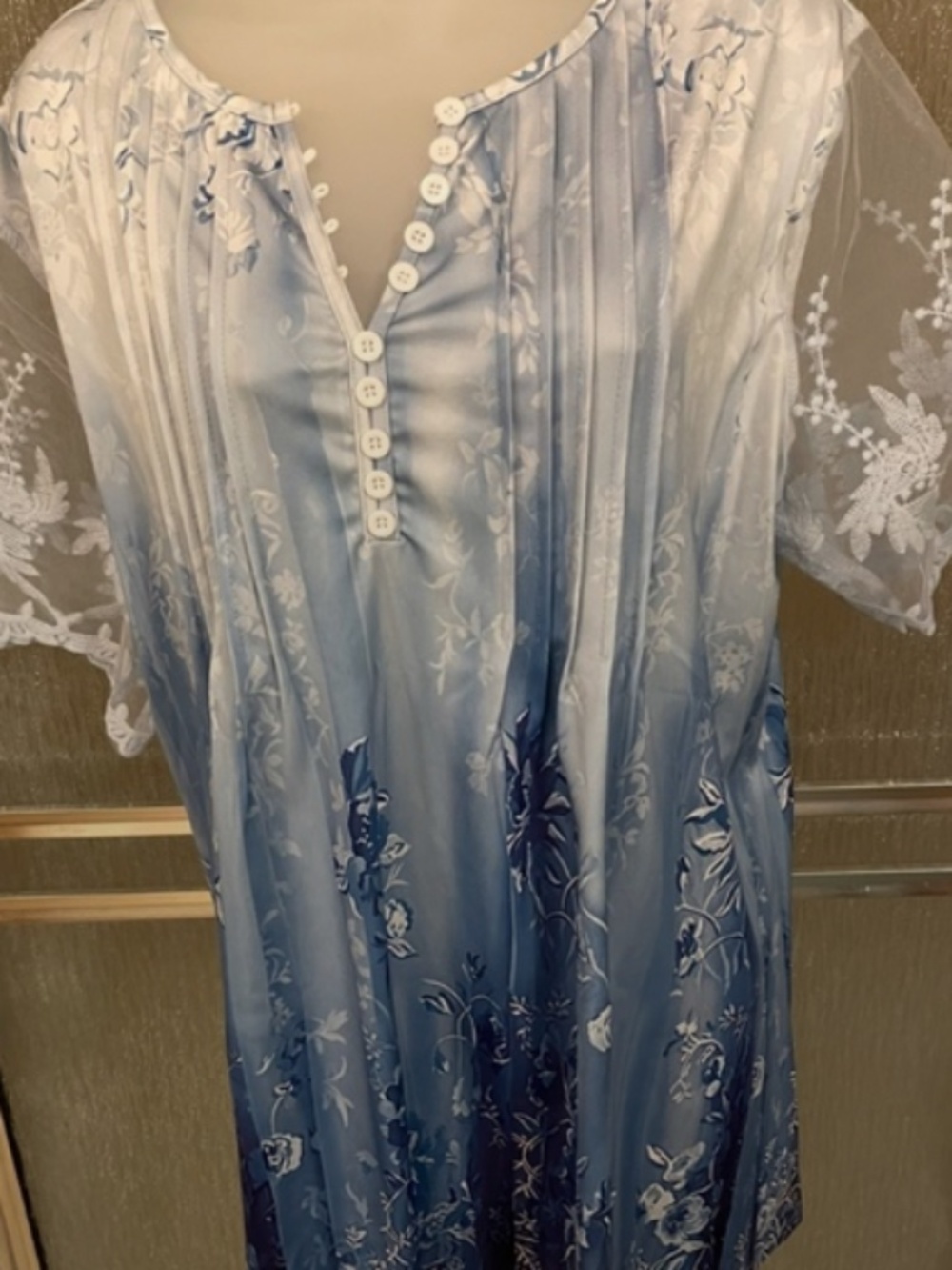 Blue top with short sheer sleeves, Plus size 2XL, NWT - Picture 5 of 7